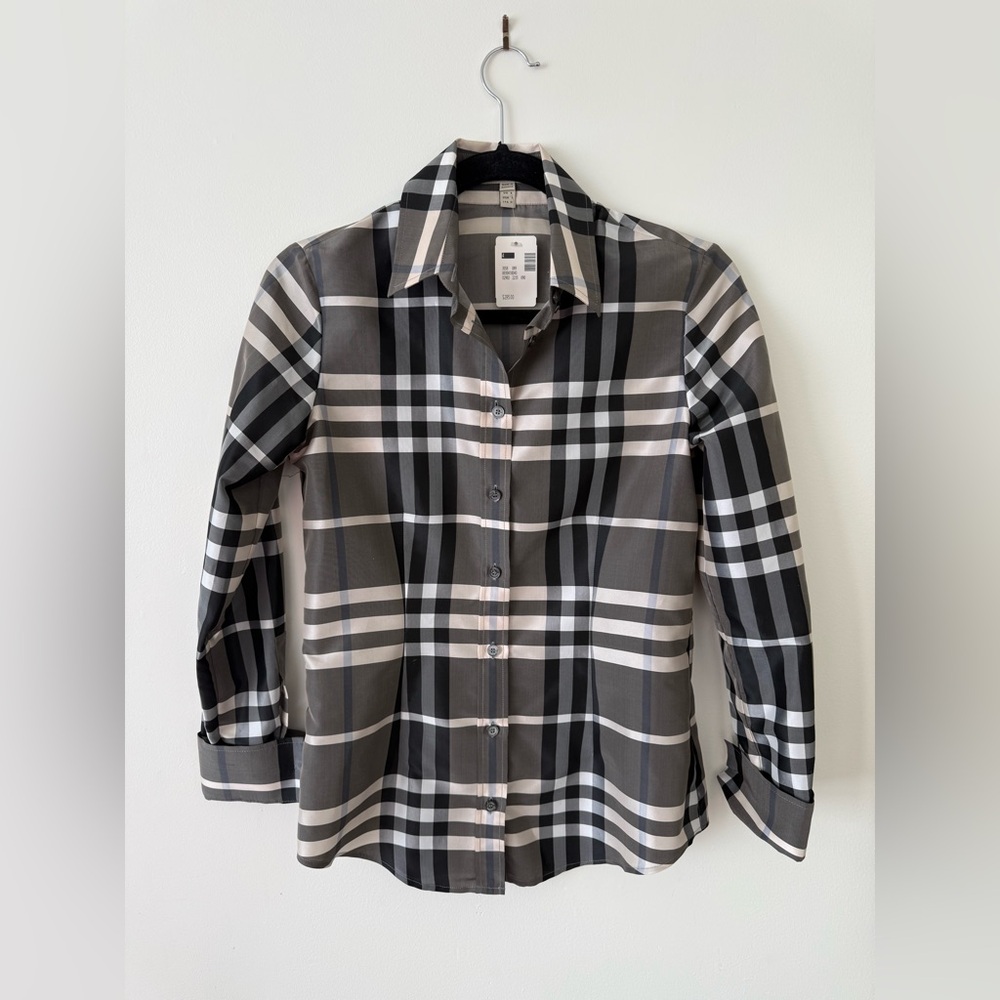 NEW Burberry women’s dress shirt